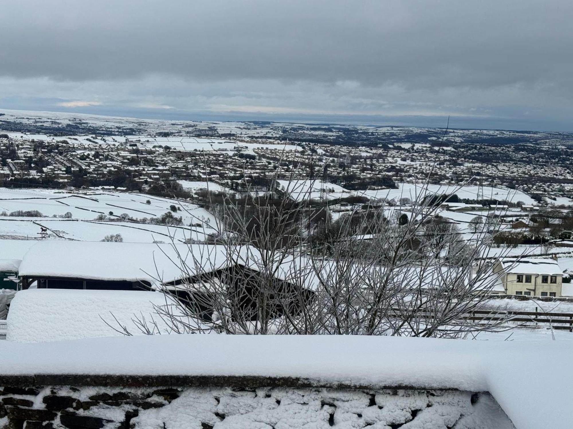 Mountain View Apartment Queensbury Bagian luar foto